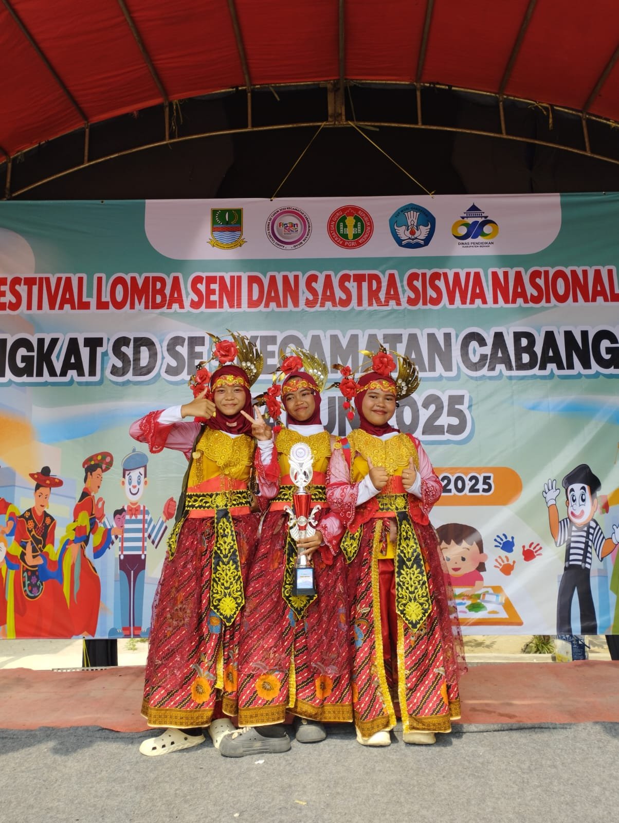 Gambar Topik